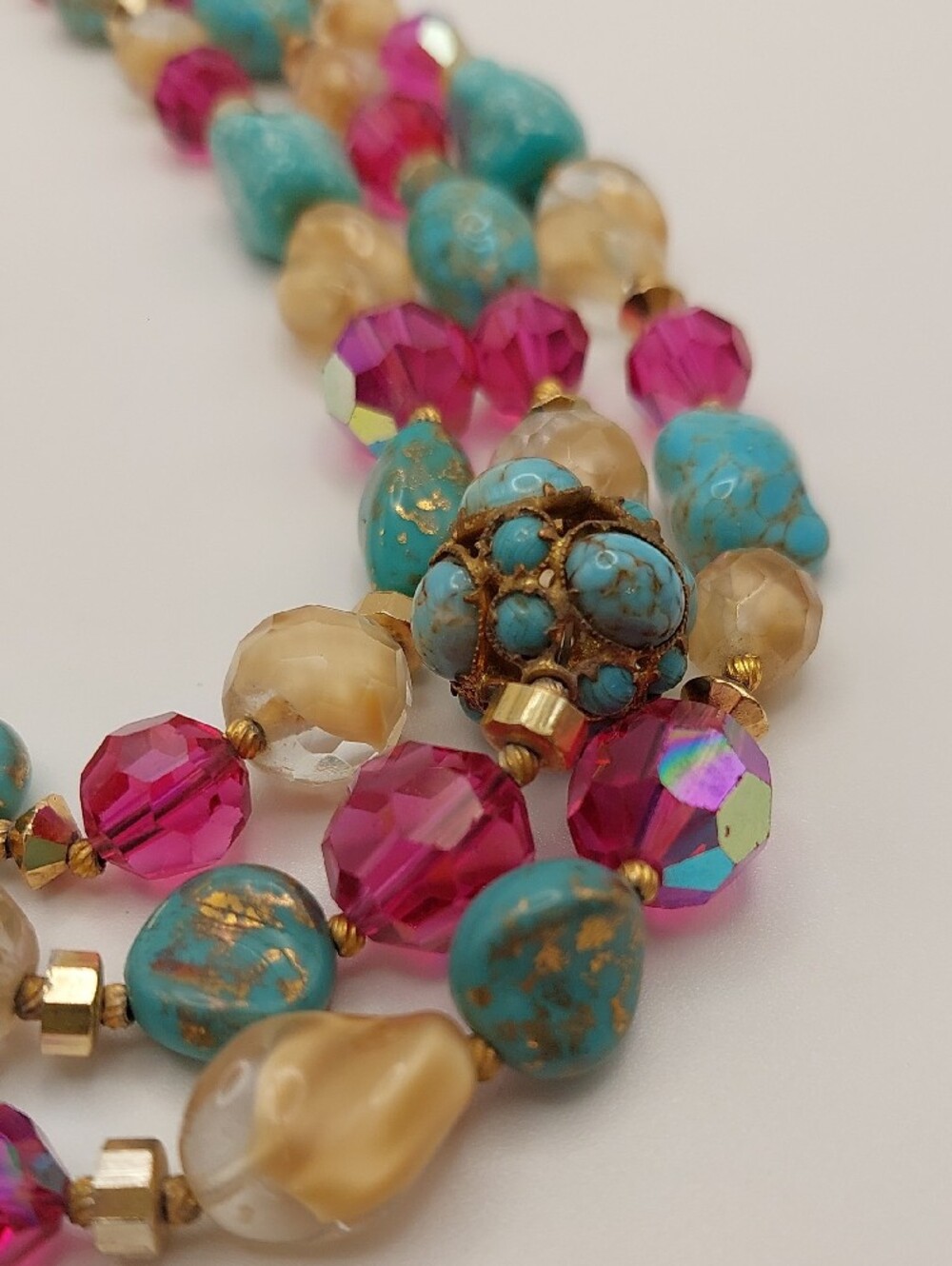 HATTIE CARNEGIE 3-Strand Vtg Blue Ceramic, AB Fuchsia Glass Choker Necklace MCM - Picture 9 of 16